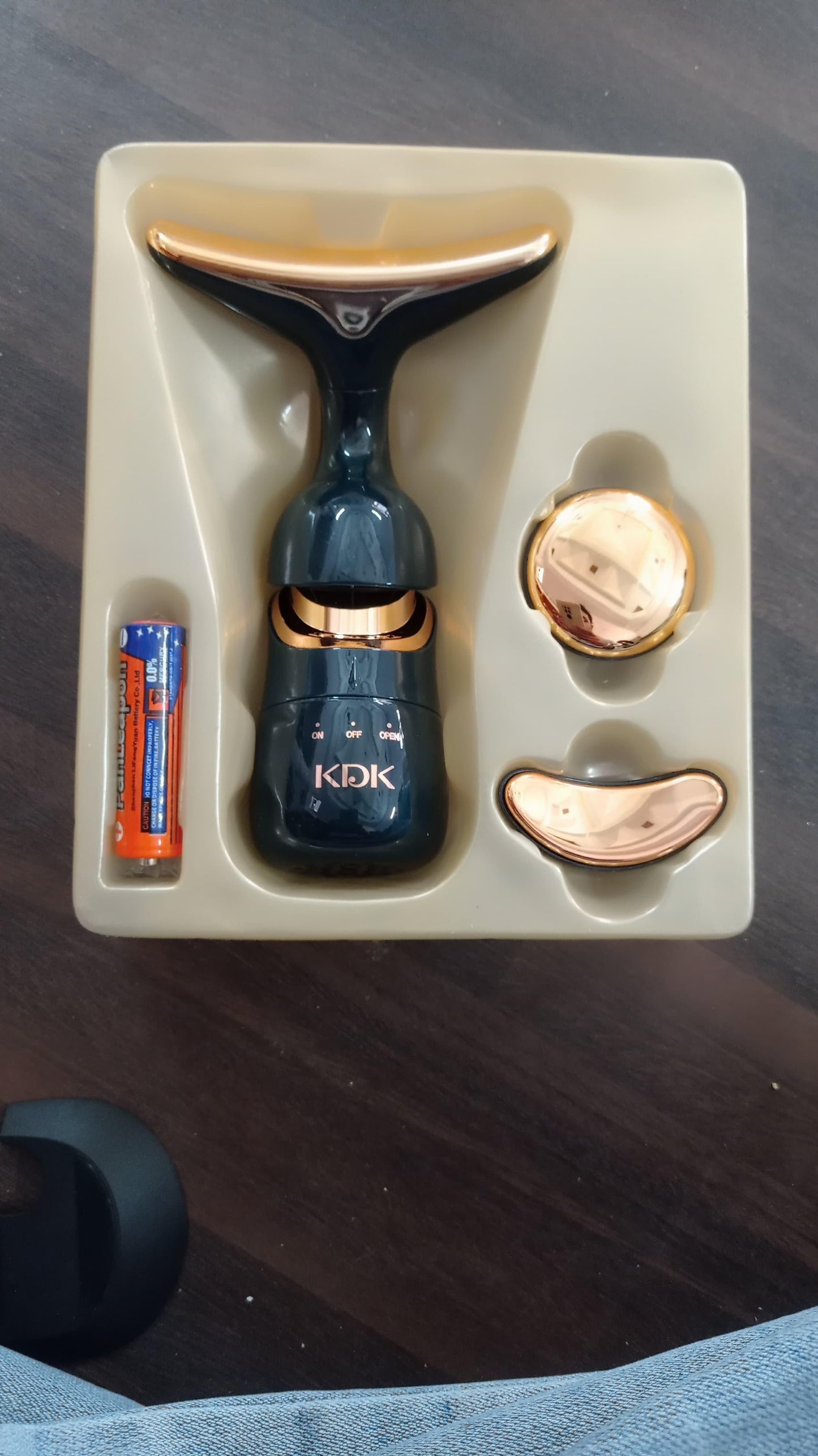 3 In 1 Anti Wrinkles  Facial Massager